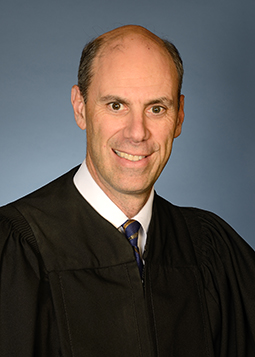 Judge Orders Suspected Terrorists Back to U.S.